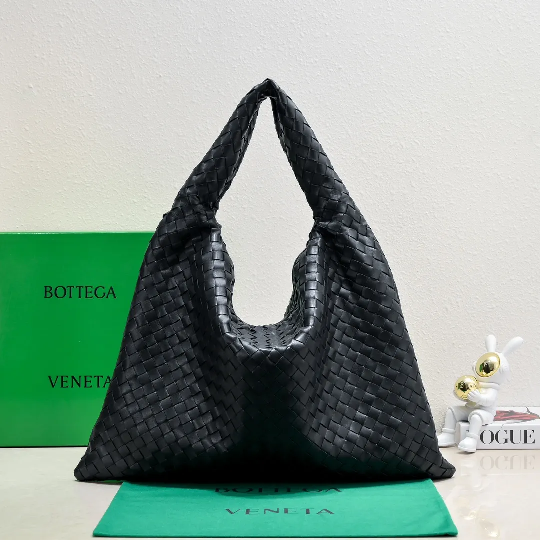 Large size 54cm black